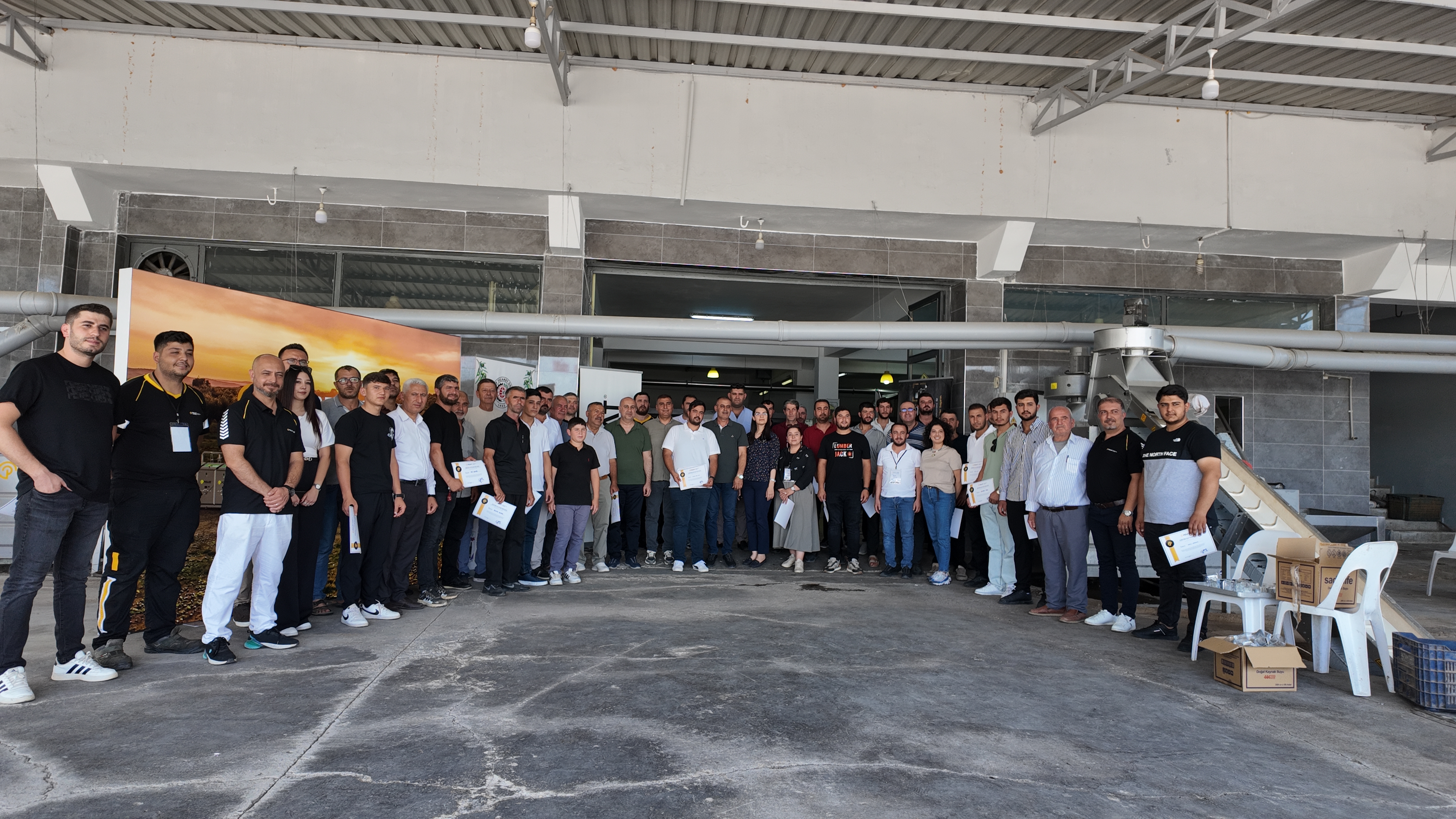 Polat Makina, Bölgesel Operatör Eğitimleriyle Zeytinyağında Verimlilik ve Kaliteyi Artırıyor!